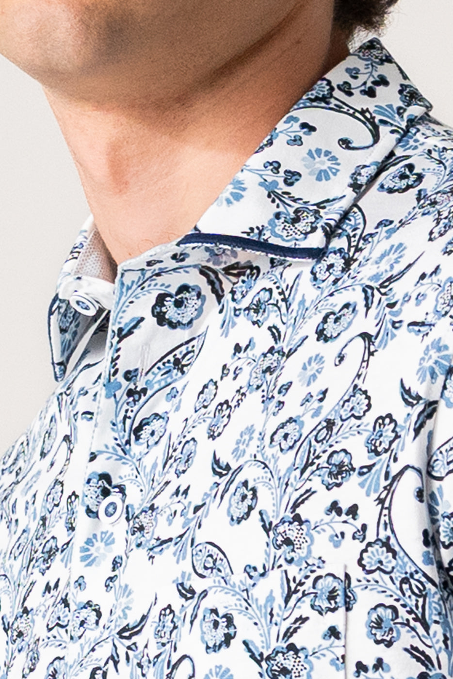 Polo punto hombre estampado flores detalle mangas