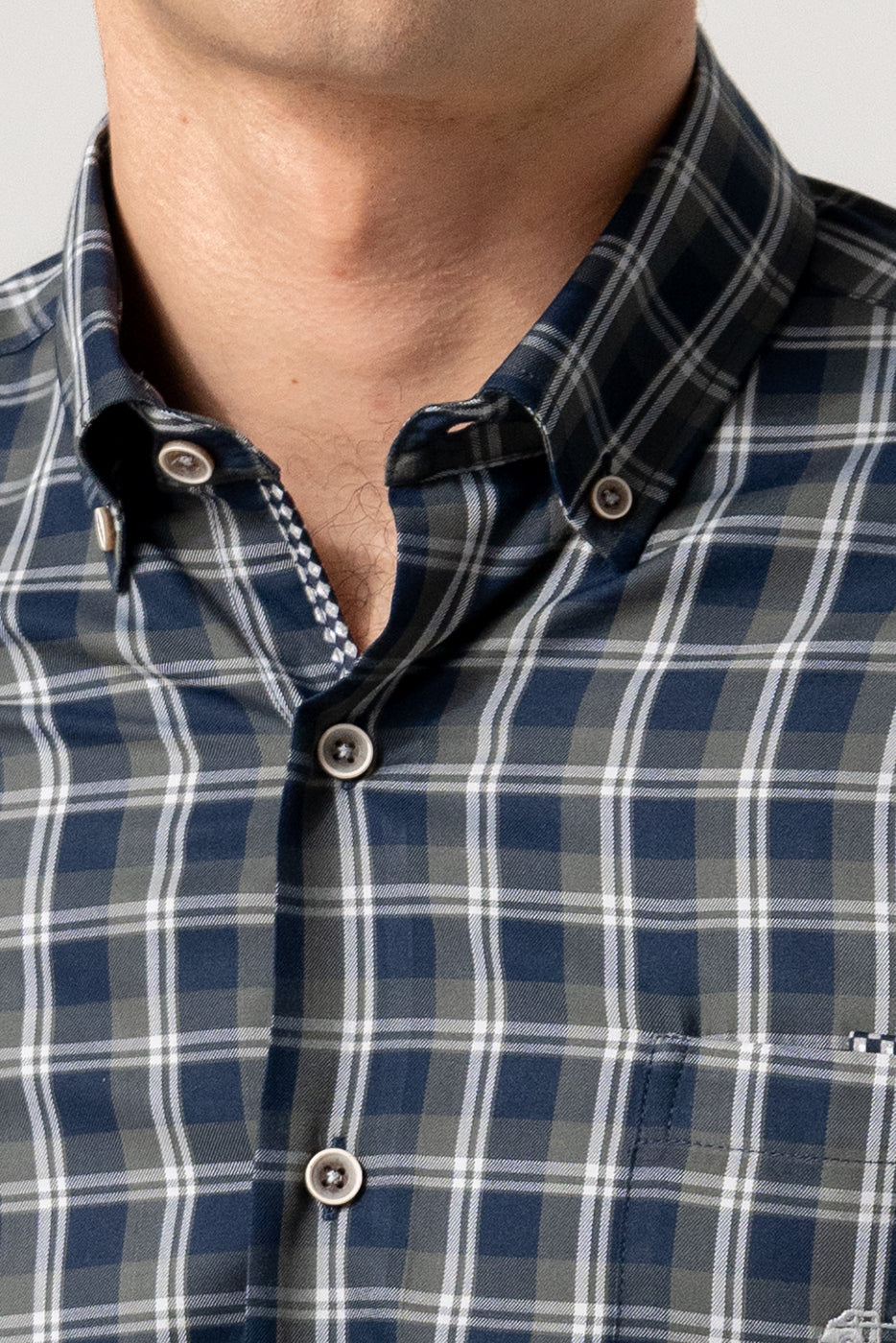 Camisa cuadros en fondo marino con bolsillo