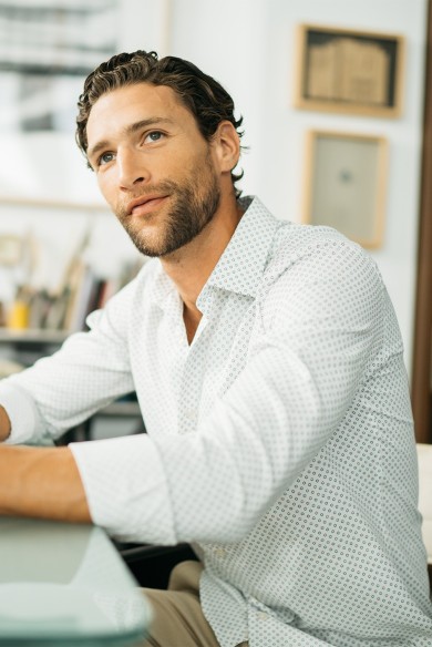 CAMISA HOMBRE ESTAMPADA REGULAR FIT