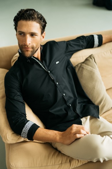 CAMISA SLIM FIT HOMBRE MANGA LARGA NEGRA