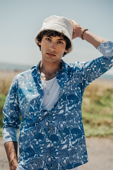 CAMISA MANGA CORTA CALAVERAS SLIM FIT