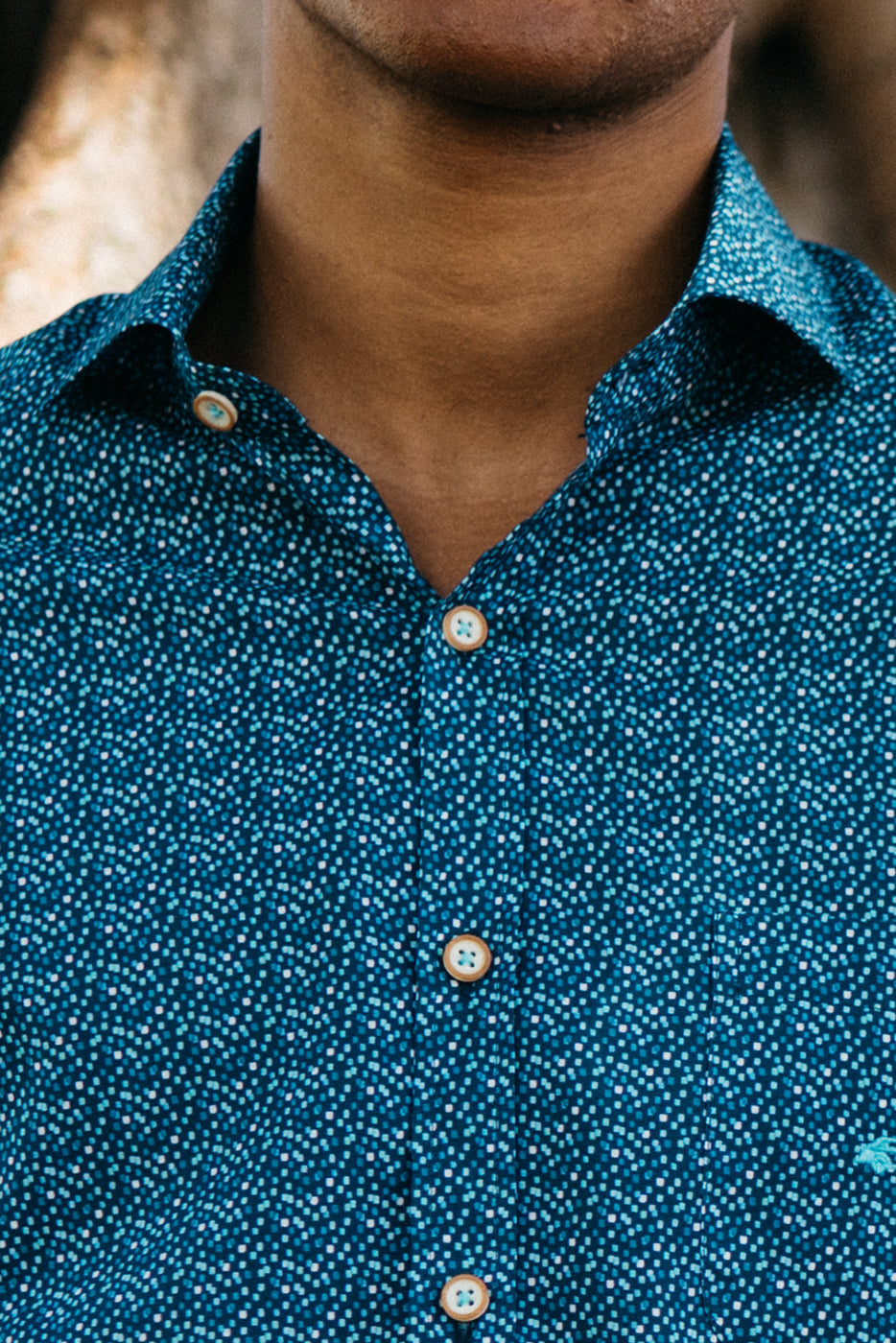 Camisa hombre estampado cuadraditos multicolor