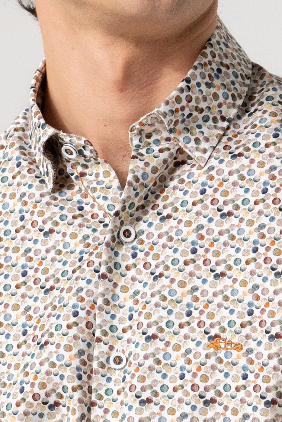 Camisa estampada lunares color marrón