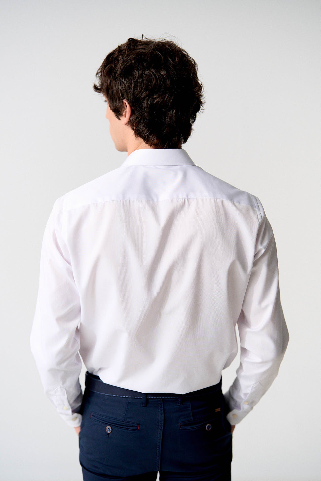 Camisa blanca básica vestir hombre