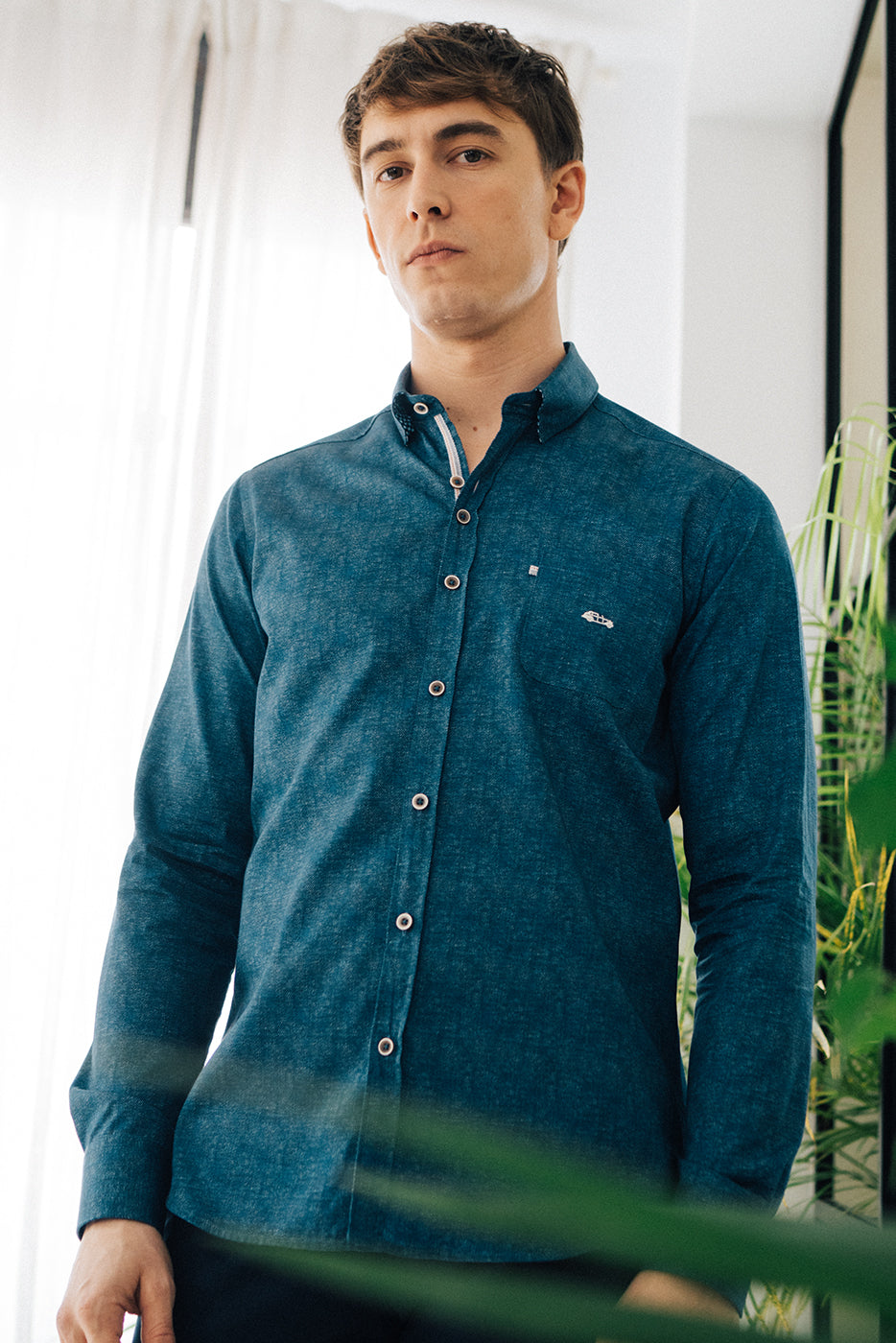 Camisa con bolsillo hombre estampado efecto vaquero