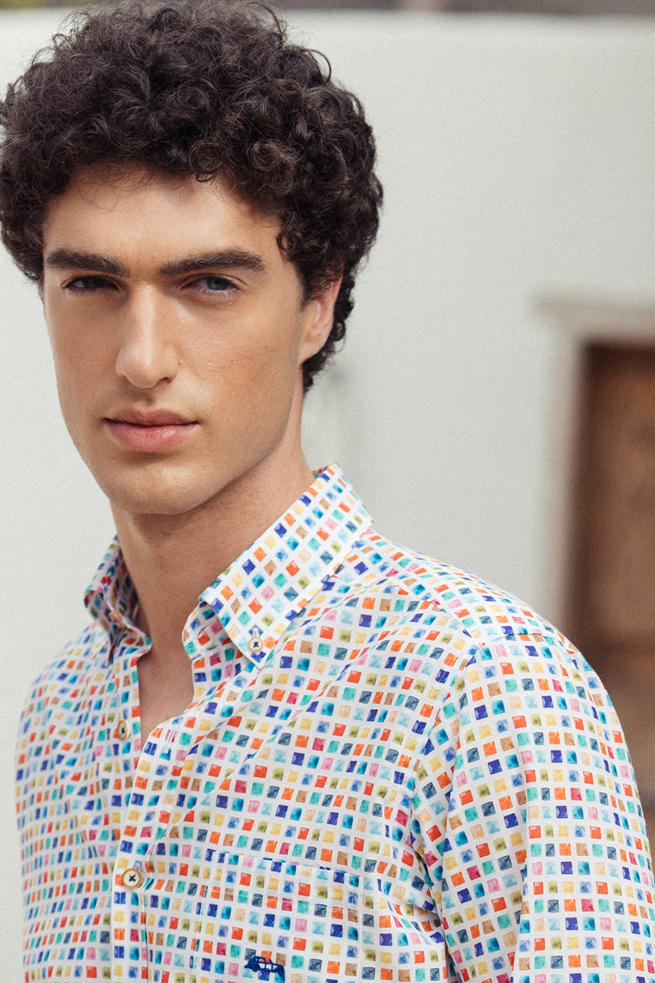 Camisa manga larga slim fit cuadritos de colores