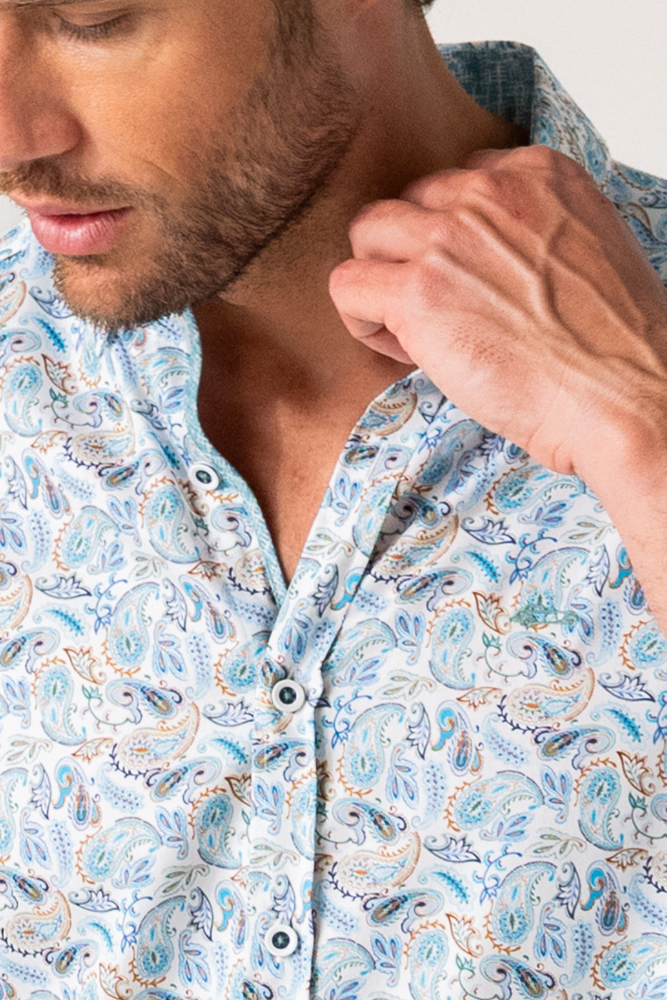 Camisa cachemir hombre tonos beige y azul
