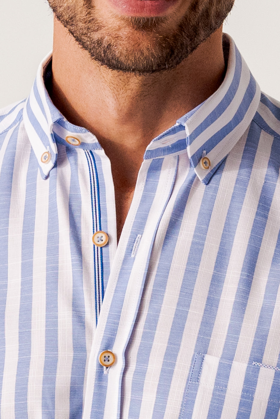 Camisa de manga larga de rayas veraniegas