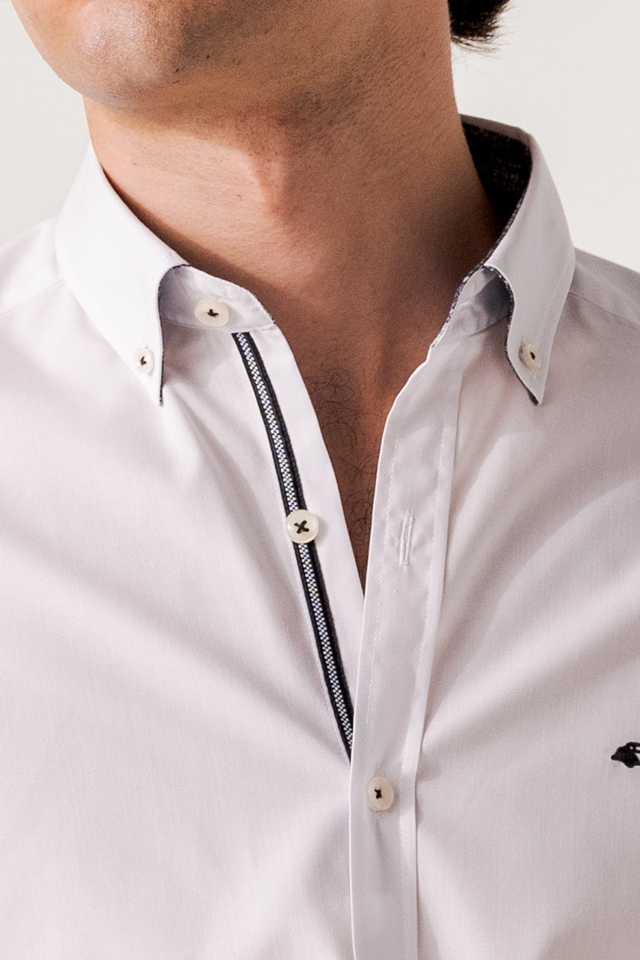 Camisa para hombre stretch color blanco