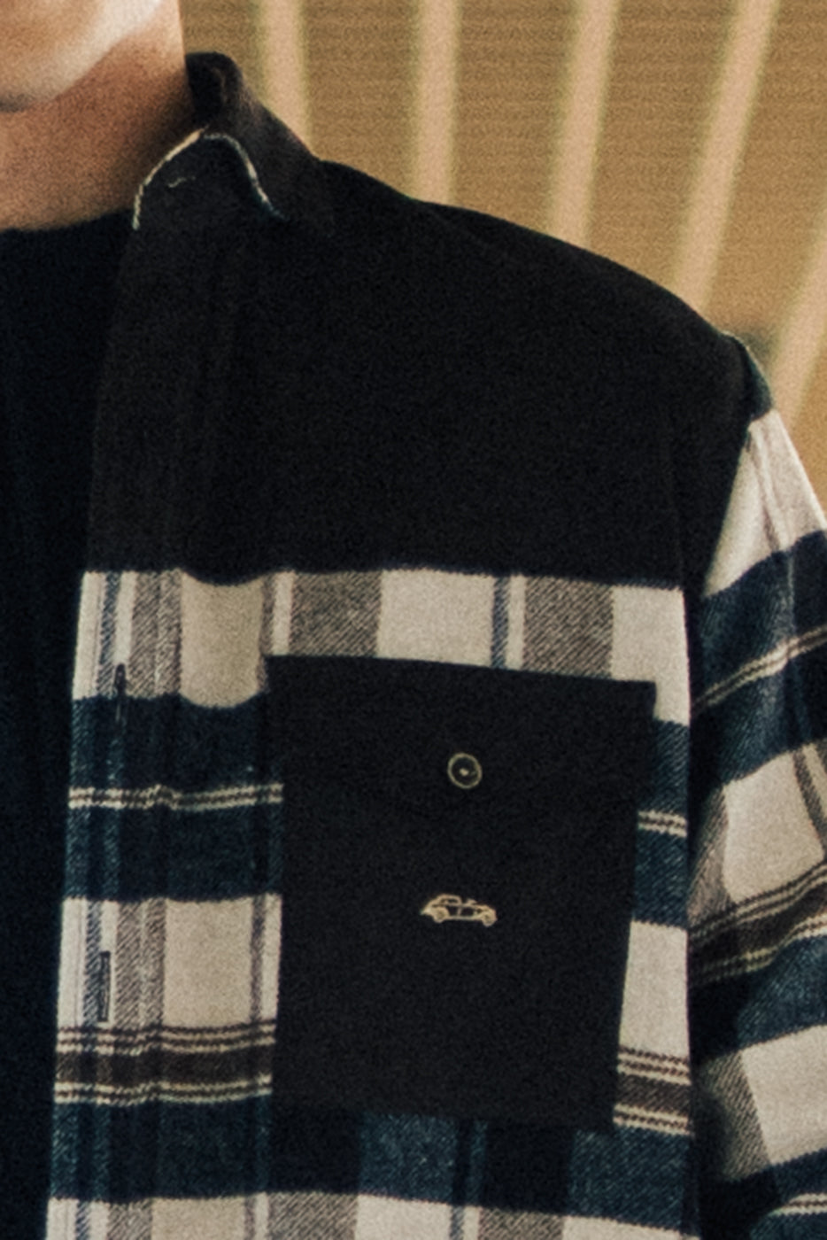 Sobrecamisa hombre cuadros gris con bolsillos grandes con solapa