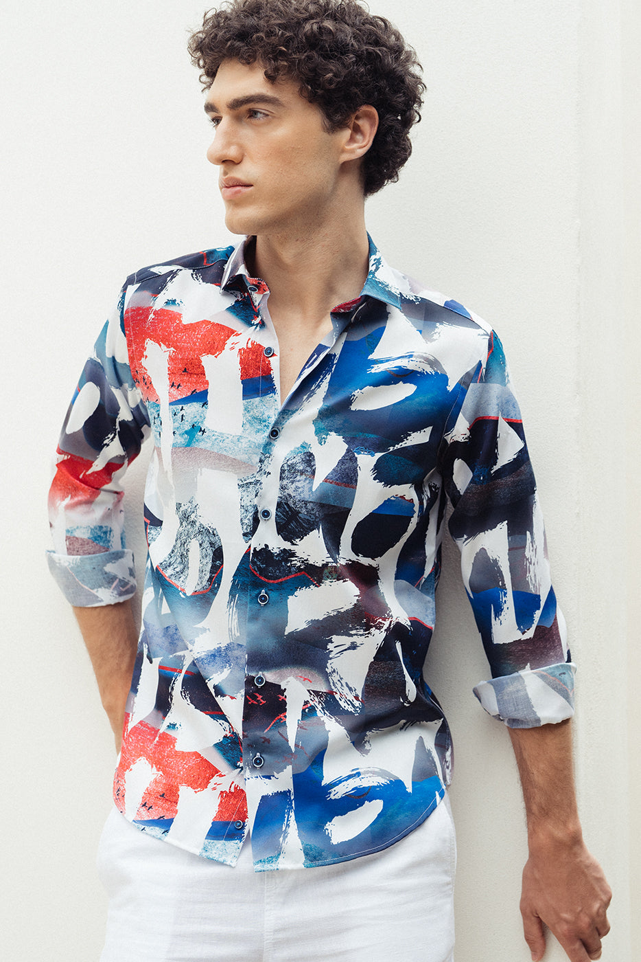 Camisa manga larga maxi letras estampadas