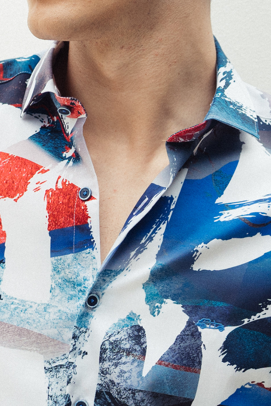 Camisa manga larga maxi letras estampadas