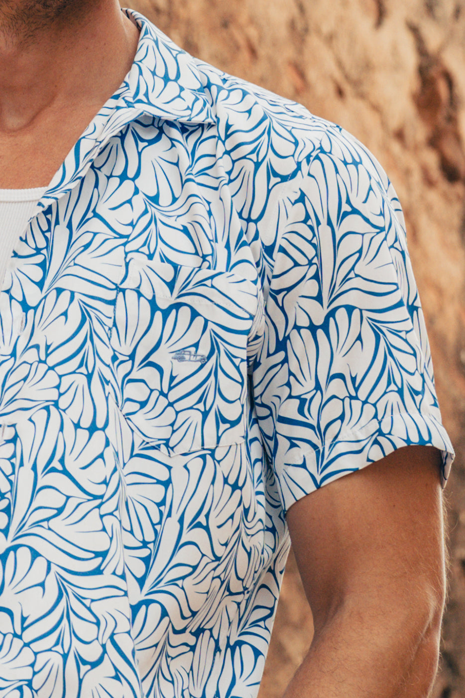 Camisa hombre estampado azul bowling
